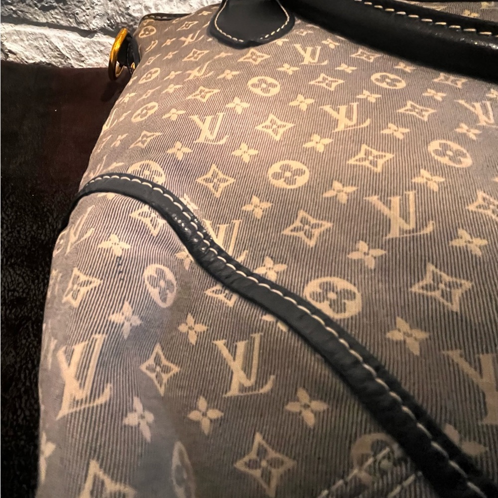 Louis Vuitton
Monogram Idylle Elegie - Picture 12 of 17